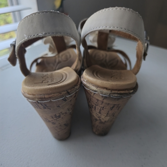Born Concept White Sandals size 6M - Picture 3 of 10